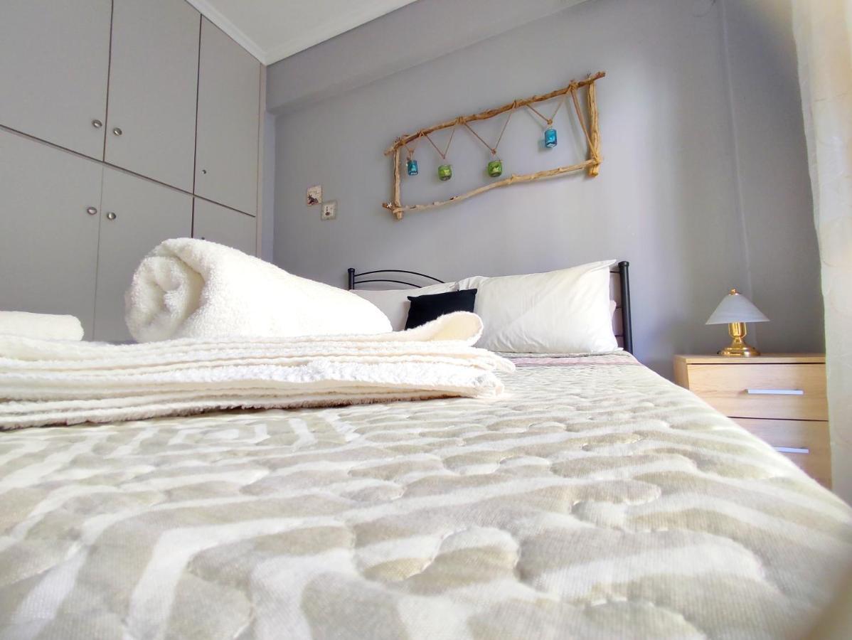 Driftwood Center Apartment Кавала Экстерьер фото