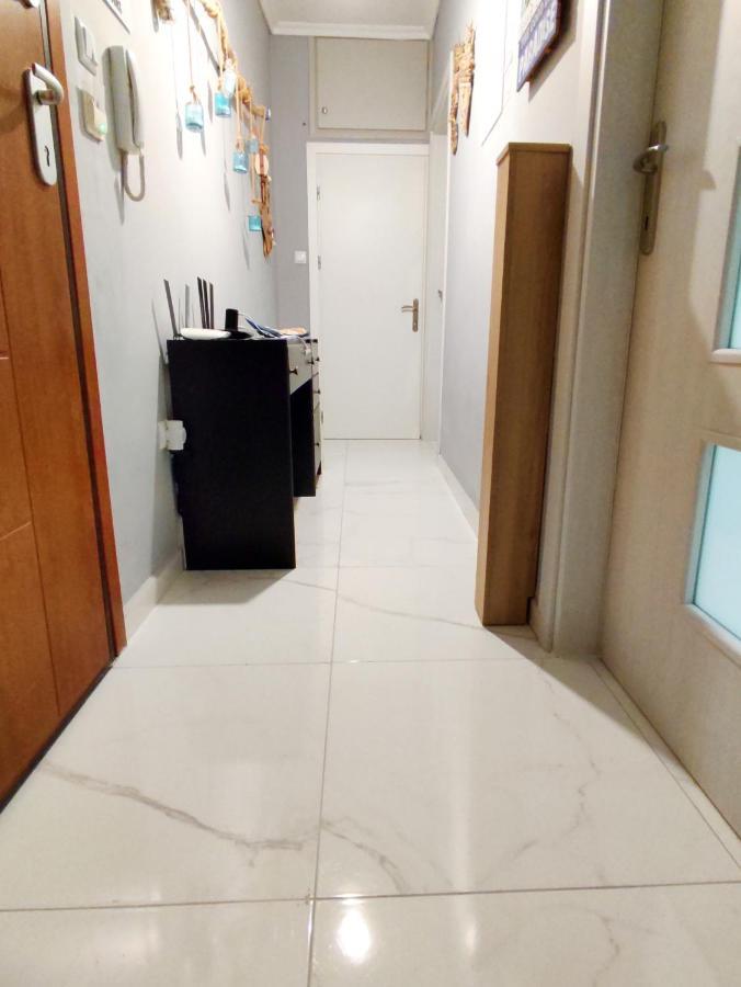 Driftwood Center Apartment Кавала Экстерьер фото